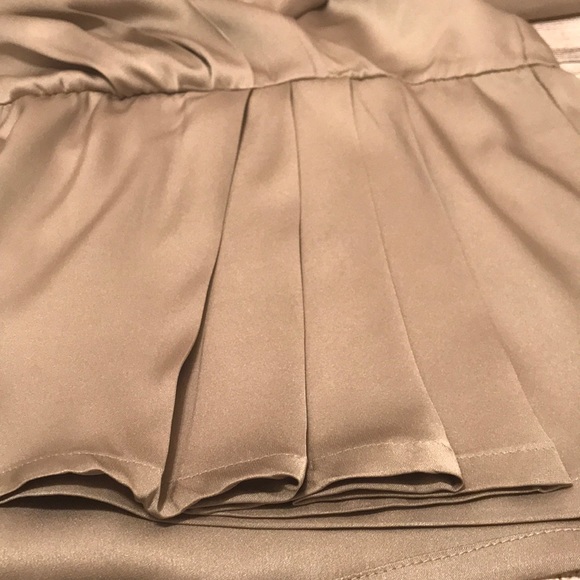 Diane Von Furstenberg Silk top Size 2 - Picture 7 of 8